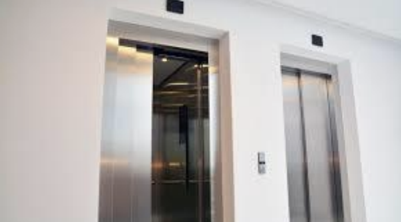 ¿Cláusulas abusivas incluidas en el contrato de mantenimiento de ascensores? captura de pantalla 2026 03 01 a las 22.04.08